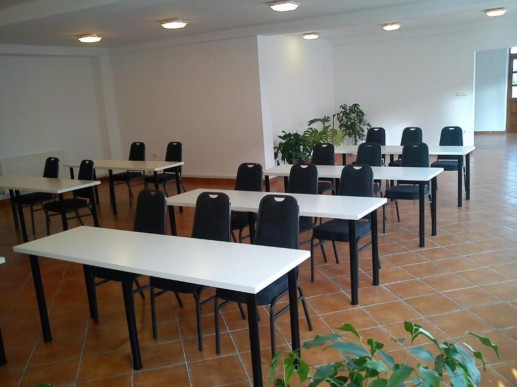 إسترغوم Grante Motel المظهر الخارجي الصورة